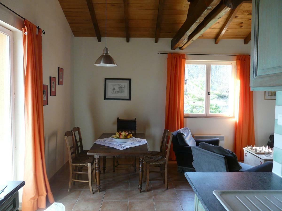 Les Hauts Du Coustalier Doissat Bagian luar foto
